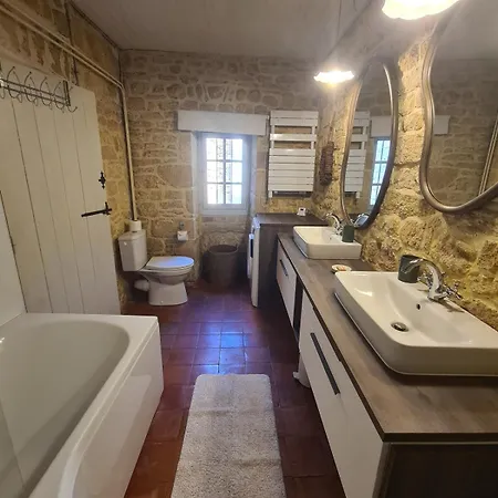 La Chartreuse Carmille 度假居 *